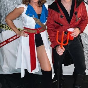 Assassin creed Halloween costume large